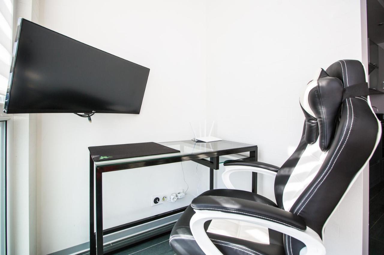 Brand New Relaxing Place In Nice Neighbourhood 리비프 외부 사진